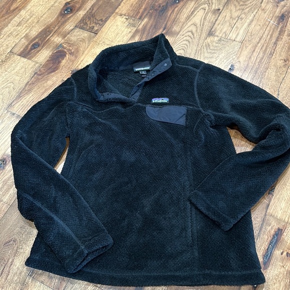 Patagonia Jackets & Blazers - Patagonia Fleece Size Medium